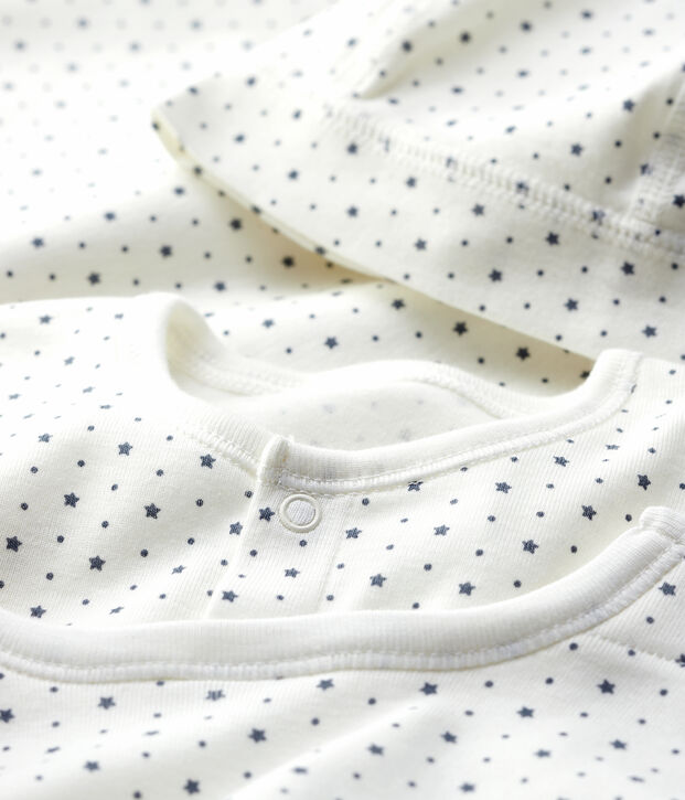 Coffret cadeau naissance blanc &agrave; &eacute;toiles b&eacute;b&eacute; en coton biologique multicouleur