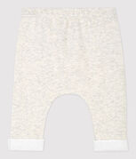 beige chin&eacute;