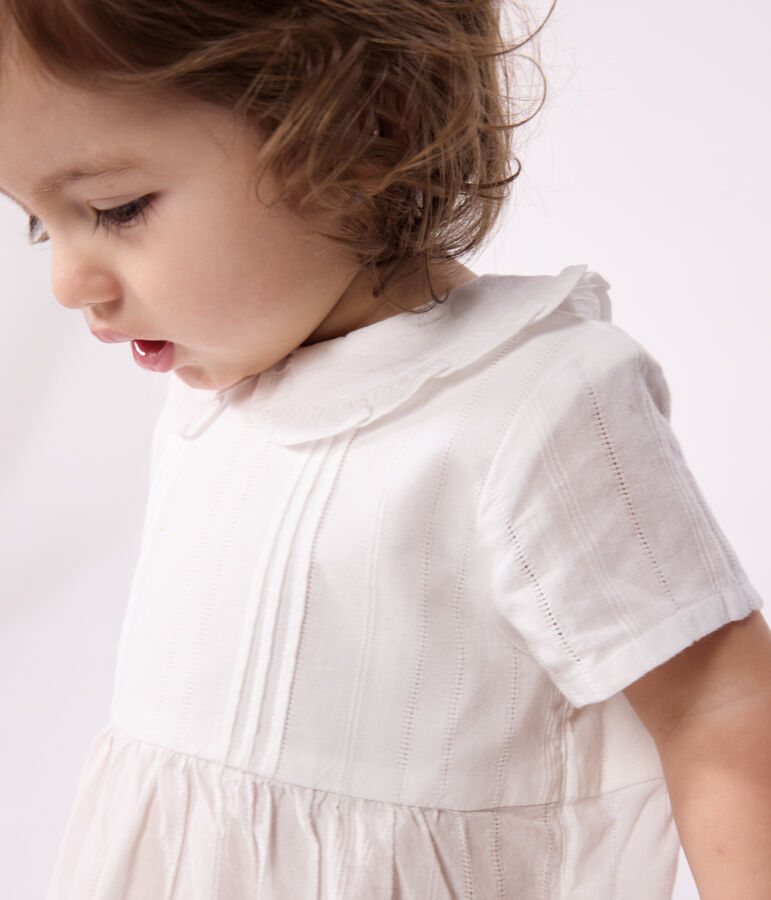 Robe blanche b&eacute;b&eacute; en coton, bloomer et leurs d&eacute;tails ajour&eacute;s blanc ECUME