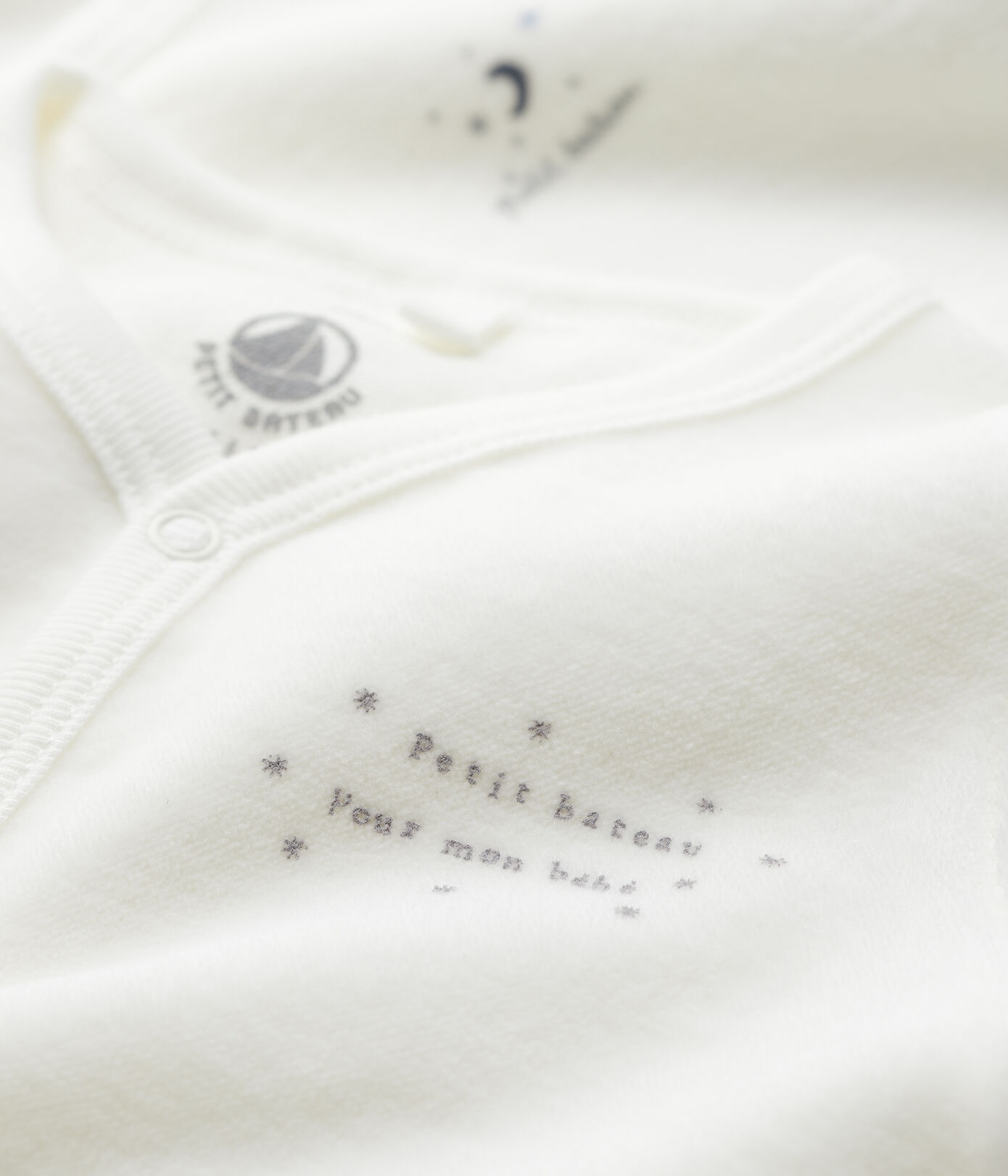 Pyjama Petit Bateau 24 mois velours blanc motif pastel mixte - Vêtements bébé