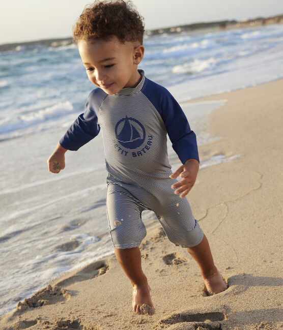 Combinaison Anti Uv En Matiere Recylee Bebe Medieval Marshmallow Petit Bateau