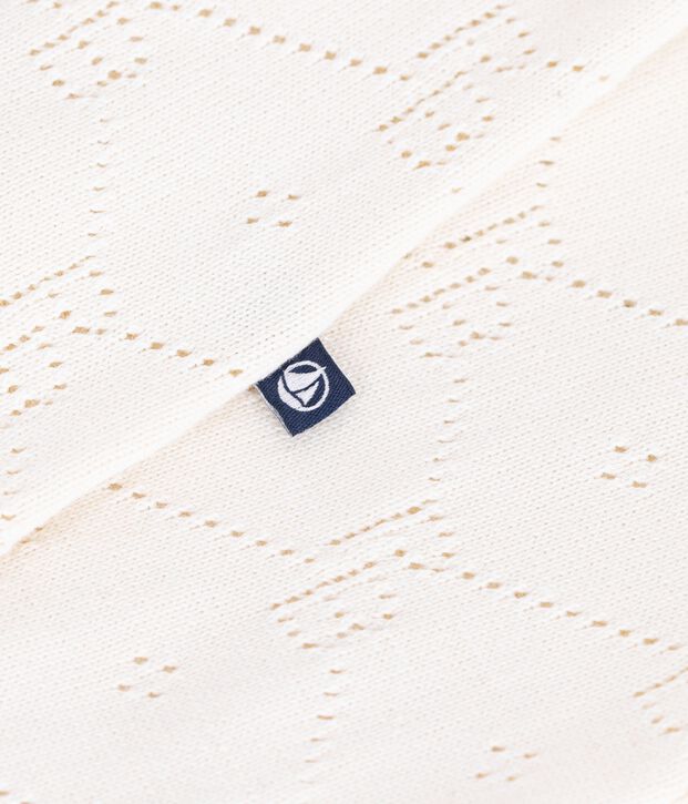 Combinaison longue b&eacute;b&eacute; en tricot de coton ajour&eacute; blanc cass&eacute;