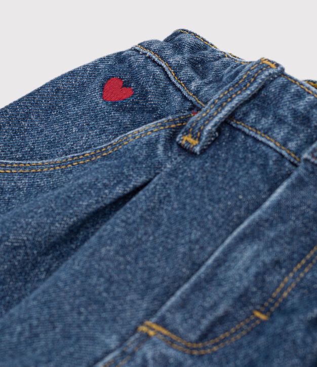 Pantalon b&eacute;b&eacute; en denim uni et broderie c&oelig;ur bleu