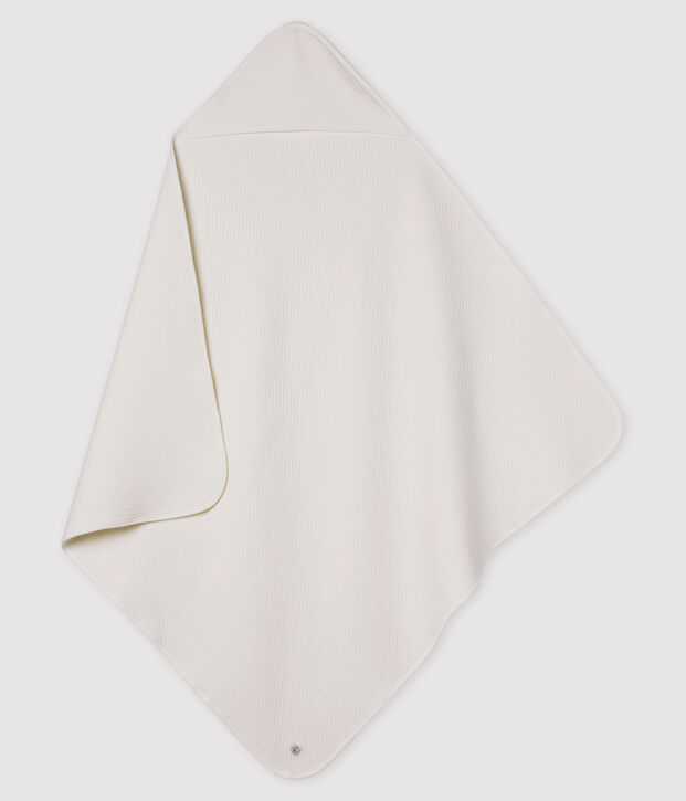 Couverture b&eacute;b&eacute; en tubique blanc