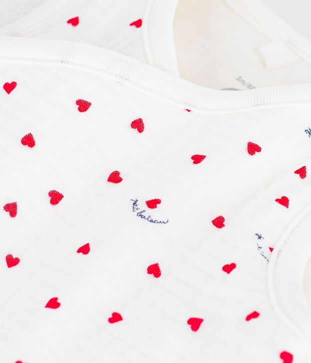 Gilet b&eacute;b&eacute; en gaze de coton sans manche imprim&eacute; petit c&oelig;urs blanc/multicouleur