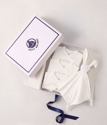 Coffret cadeau naissance en coton brodé
