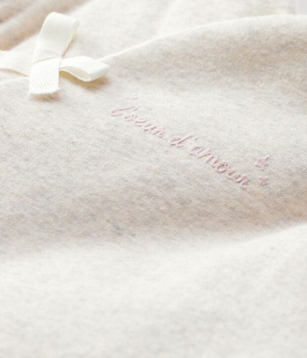 Combinaison longue grise chin&eacute;e &agrave; capuche b&eacute;b&eacute; en coton biologique beige