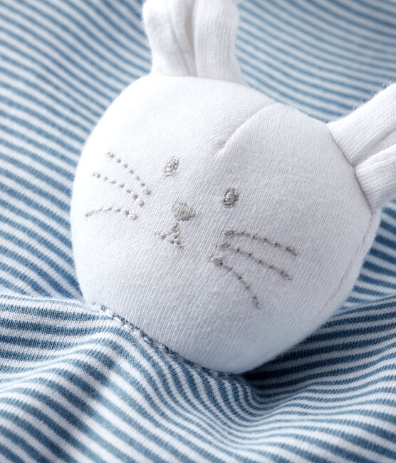 Doudou en côte, la matière emblématique de Petit Bateau. bleu ACIER/blanc MARSHMALLOW