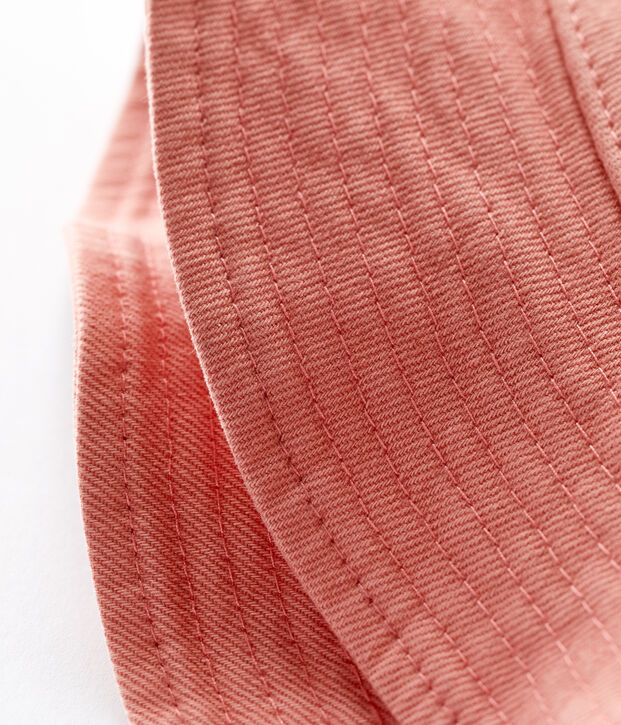 Bob en denim pour b&eacute;b&eacute;. rose