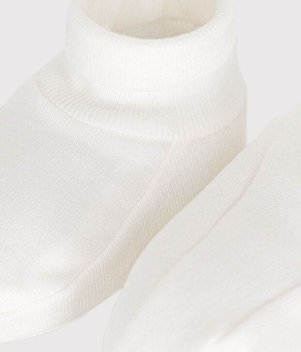 Chaussons naissance en coton b&eacute;b&eacute; blanc