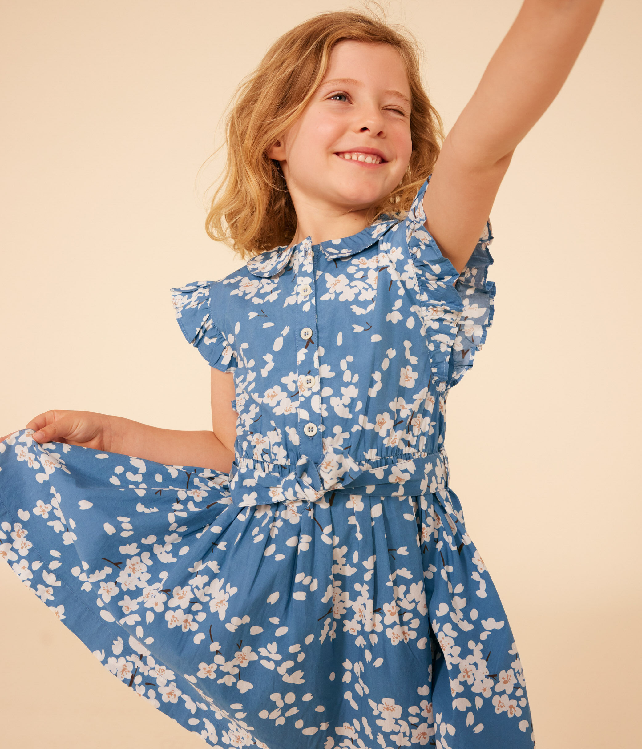 Robe imprimee sans manche en popeline enfant fille BEACH MULTICO Petit Bateau