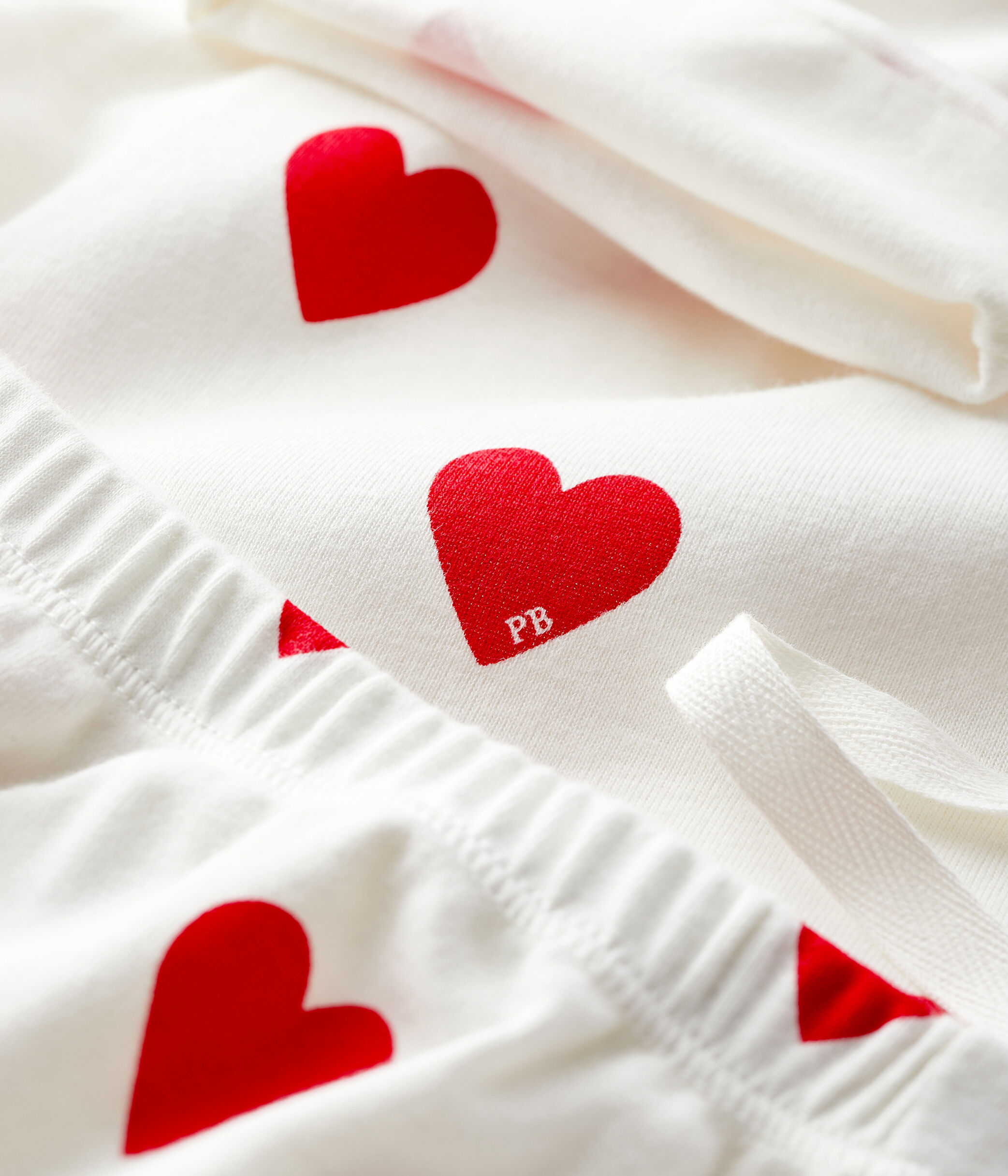 Pyjama bebe sales coeur rouge