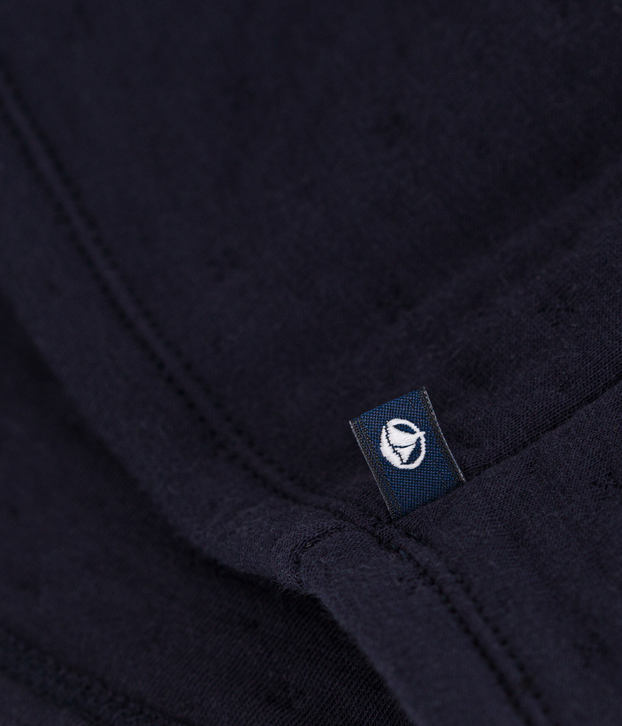 Robe lacoste bebe 2025