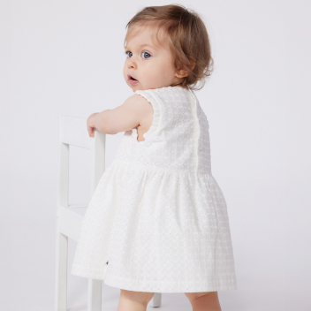Bébé fille