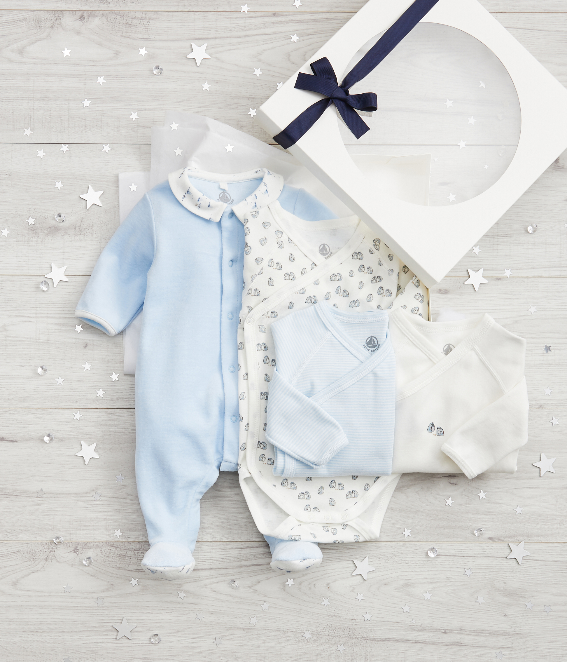Coffret bébé maternité - Bodys, pyjamas & brassières en coton bio -  naissance 50 cm