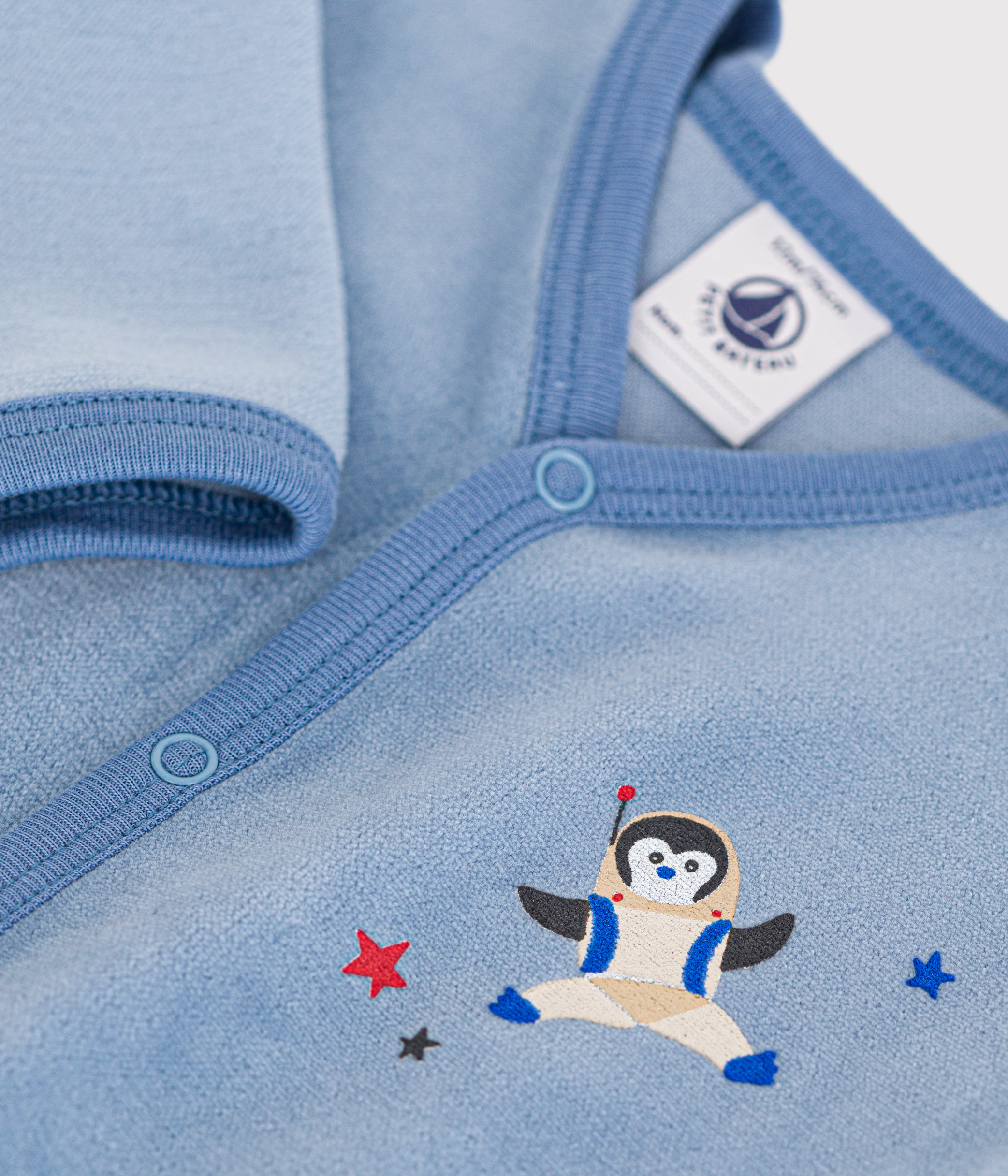 Pyjama Bébé En Velours Uni Petit Bateau – Boutons Pression – Doux Et Chaud